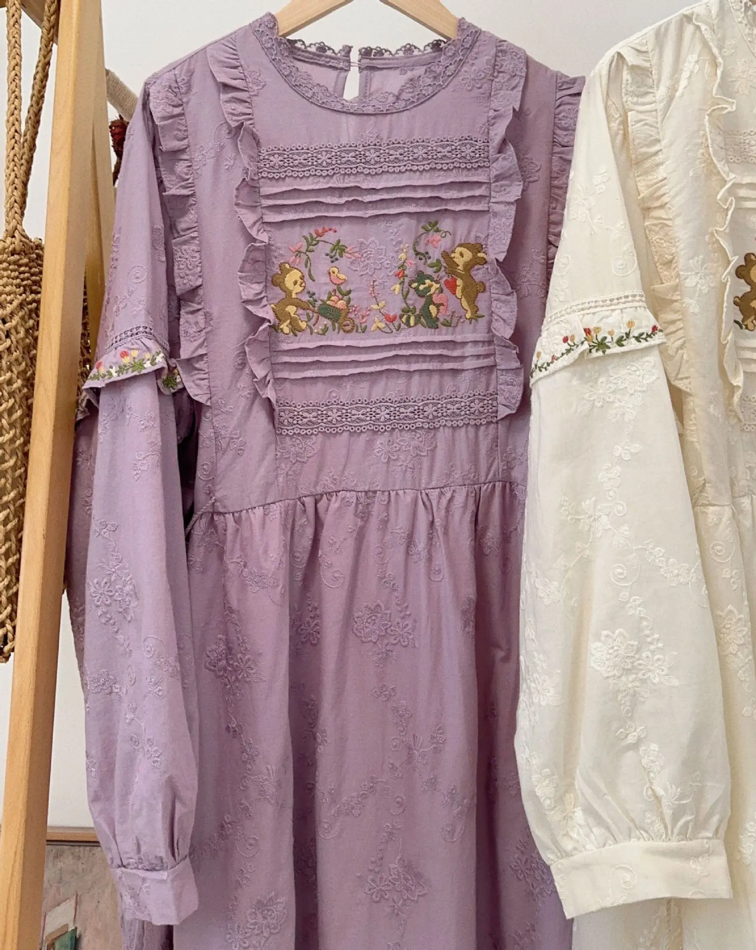 Vintage Floral Embroidery Short Sleeve Dress Women Japanese Mori Girl Spring Sweet O-Neck Cotton Linen Dress vestidos para mujer
