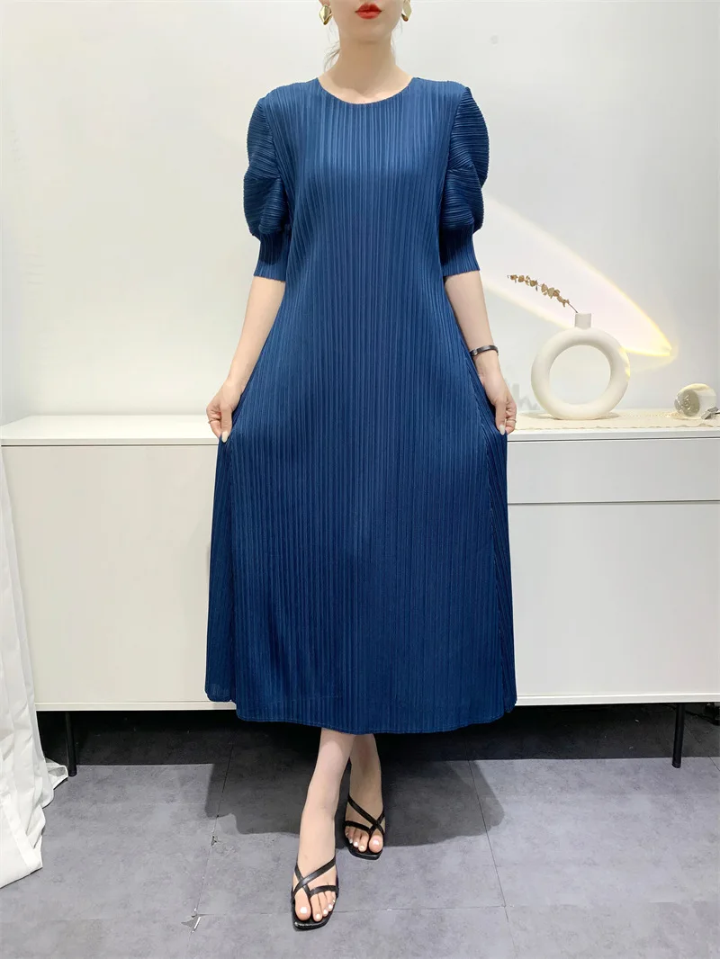 YUDX Miyake Pleated Fashion Women's Dresses Loose Plus Size Medium-length Round Neck Short-sleeved Girls Dresses 2024 Summer New