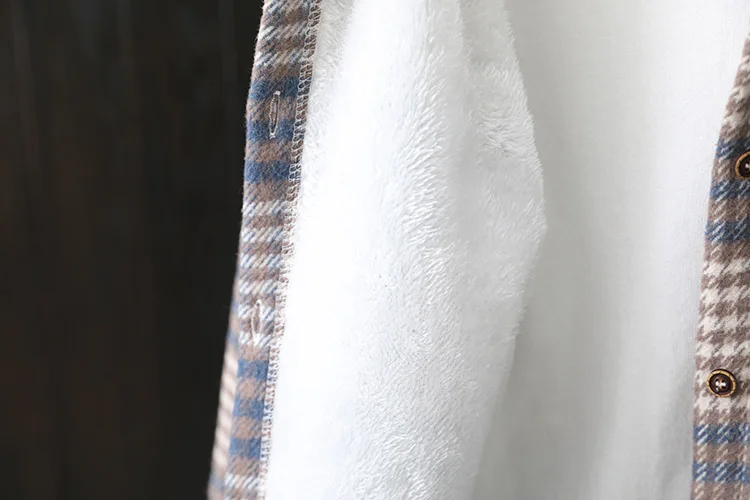 Winter New Women Vintage Oversize Woolen Plaid Shirts Warm Full Sleeve Thick Trun-down Collar Fleece Blouse Casual Outwear T1O90