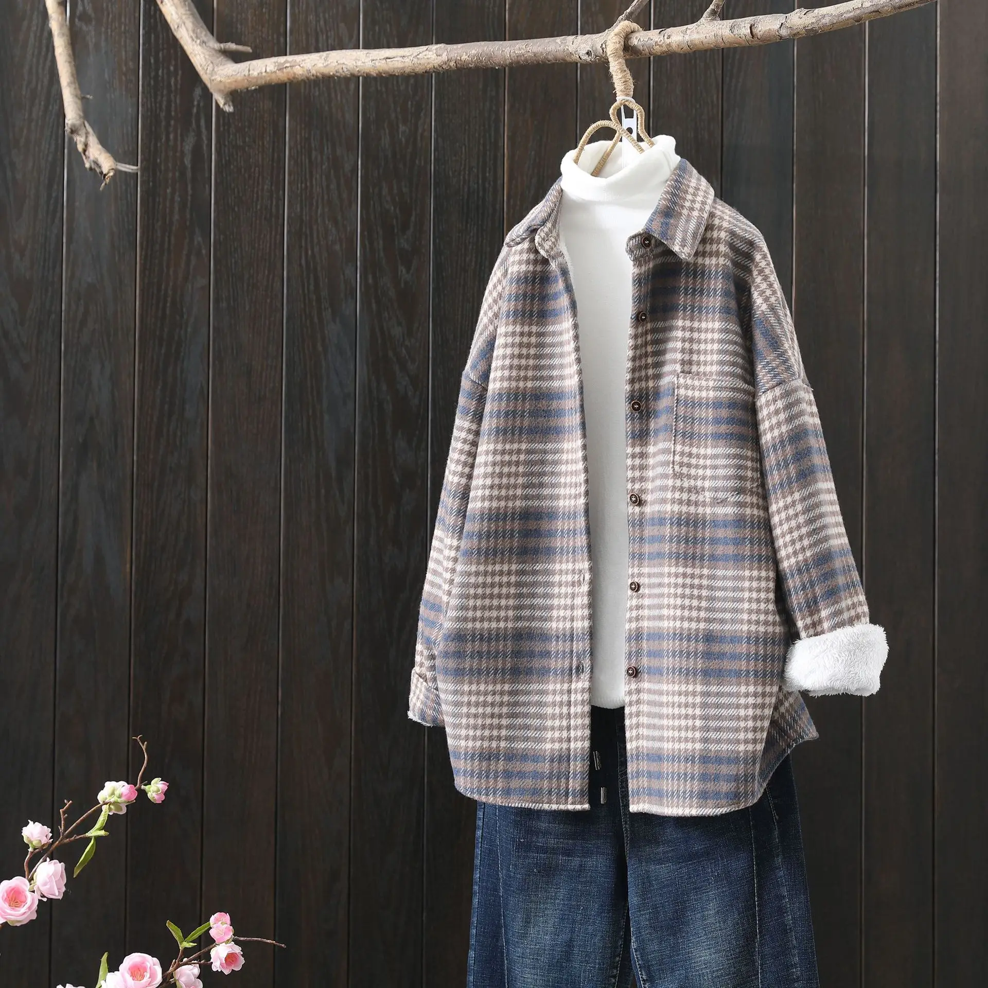 Winter New Women Vintage Oversize Woolen Plaid Shirts Warm Full Sleeve Thick Trun-down Collar Fleece Blouse Casual Outwear T1O90