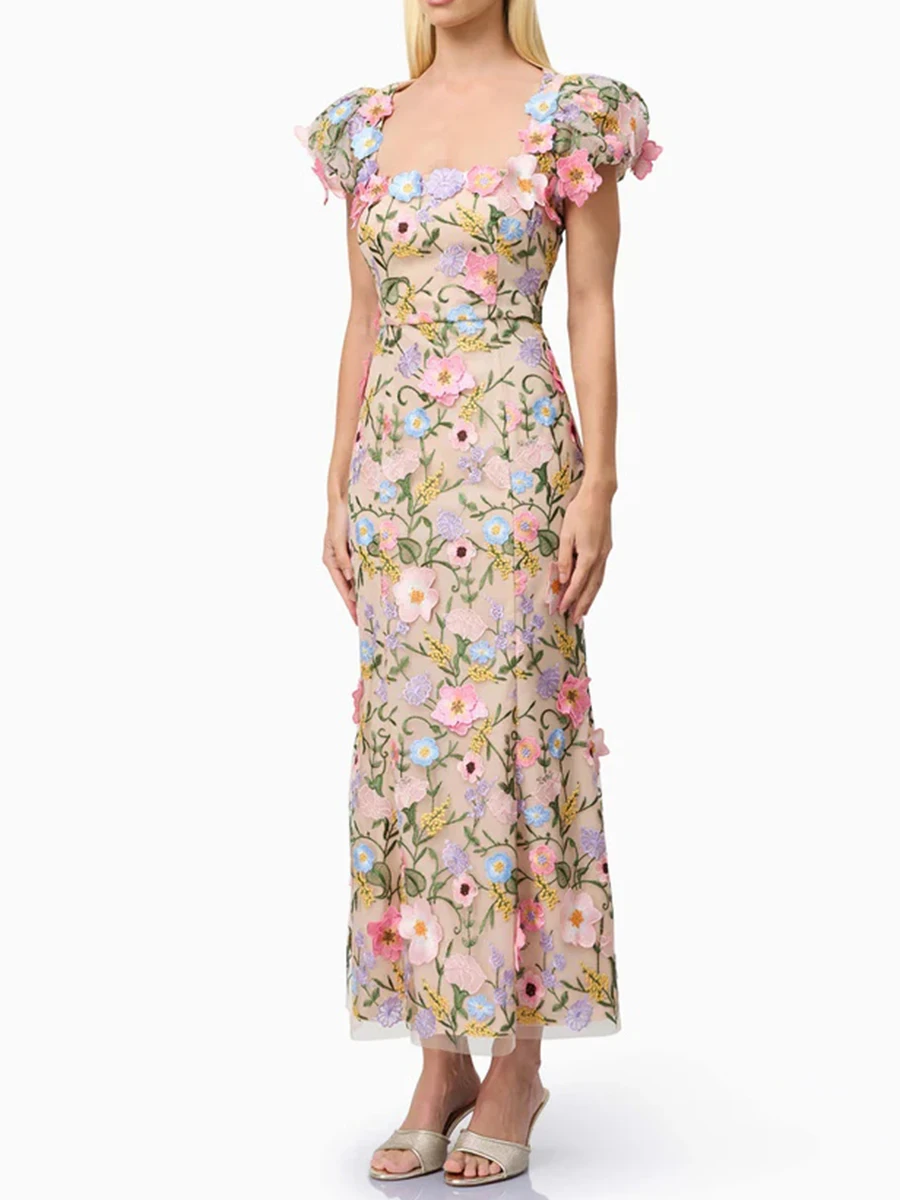 TWOTWINSTYLE Hit Color Spliced Appliques Slimming Dresses For Women Square Neck Sleeveless High Waist Temperament Dress Female