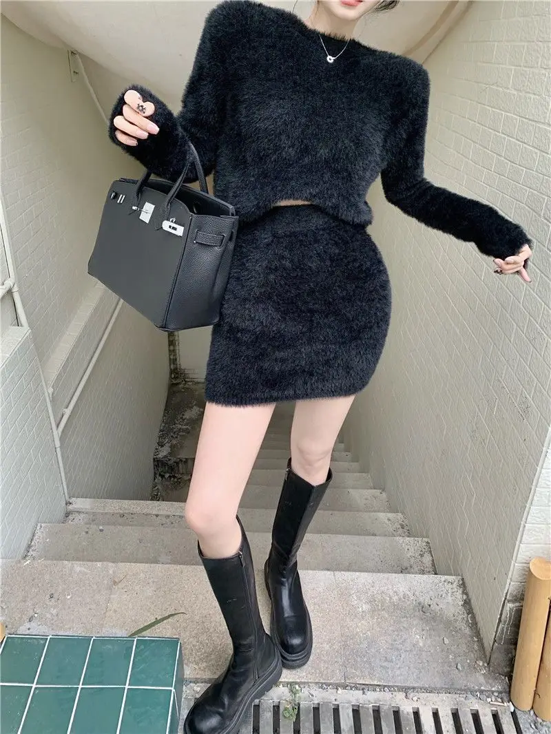 Blue Mohair Sweater Women's Autumn and Winter 2022 Fashion White Slim Outer Hip Skirt Two-piece Women's Short Skirt Set