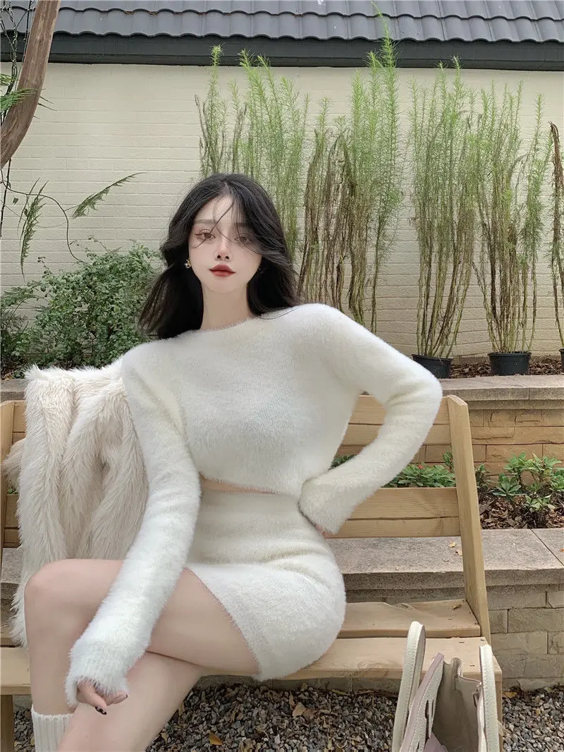 Blue Mohair Sweater Women's Autumn and Winter 2022 Fashion White Slim Outer Hip Skirt Two-piece Women's Short Skirt Set