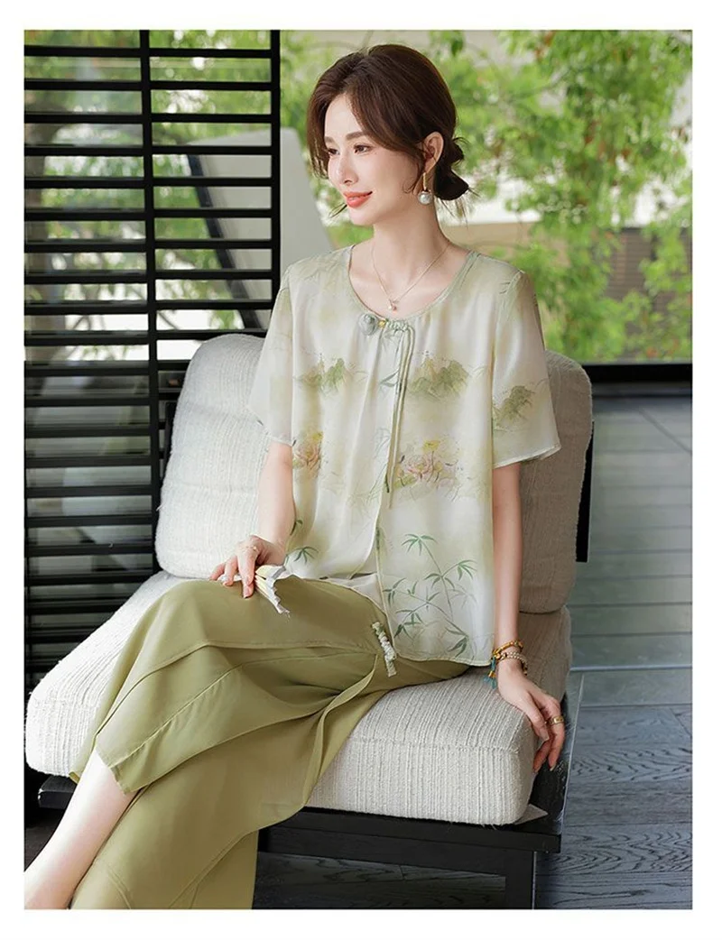Mid aged Mother Summer Suit 2026 New Women's Short Sleeve Top Foreign Chiffon Two Piece Set Female Elegant Print Set