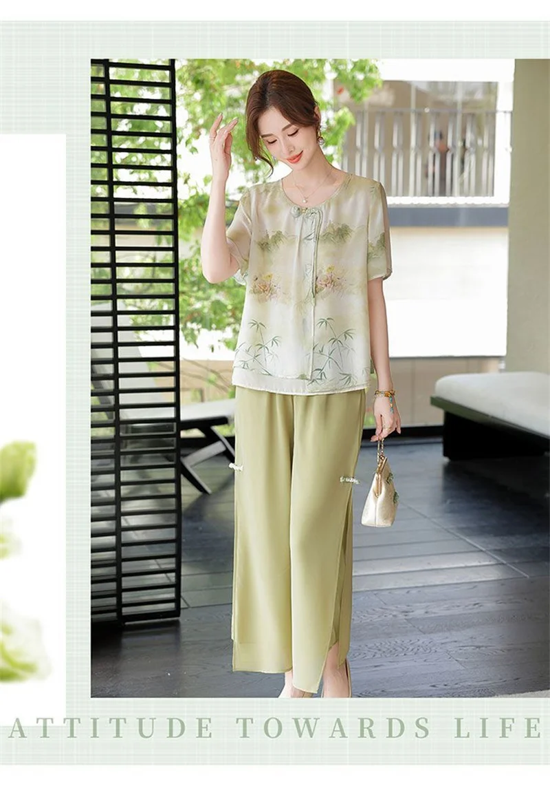 Mid aged Mother Summer Suit 2026 New Women's Short Sleeve Top Foreign Chiffon Two Piece Set Female Elegant Print Set