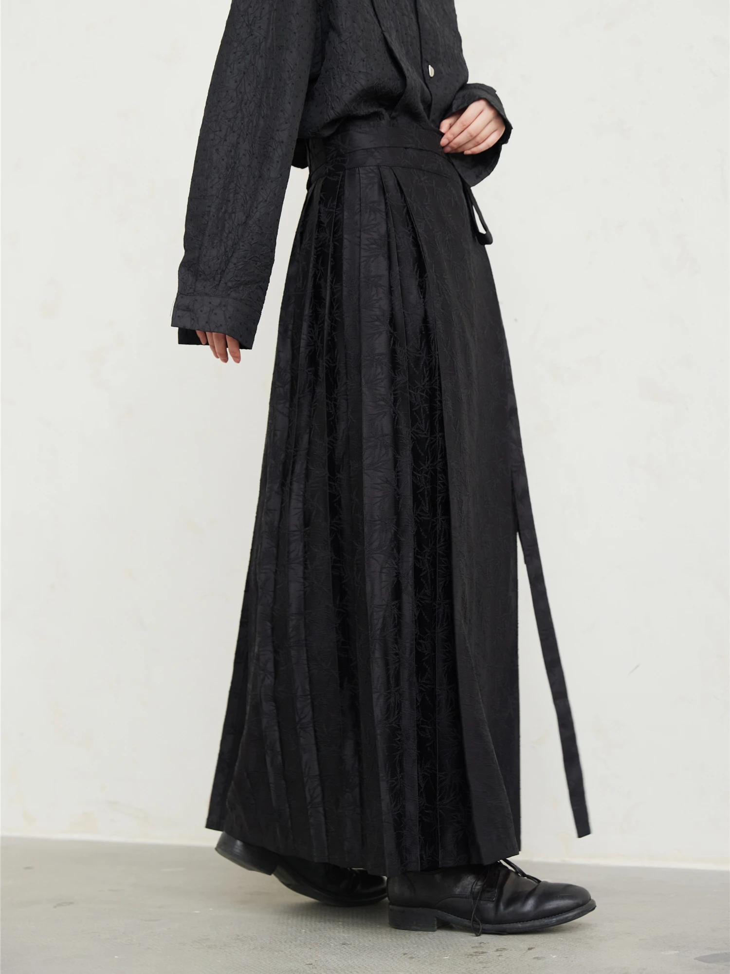 UMI MAO Yamamoto Dark Skirt Design Sense New Chinese Bamboo Leaf Pleated Pattern Jacquard Horse Face Skirt Femme