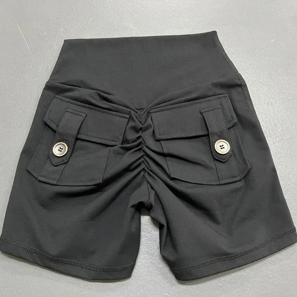 Summer Peach Butt Fitness Exercise Three-Quarter Pants Cargo Air Dry Pocket Yoga Tight lift the hips Women's Shorts
