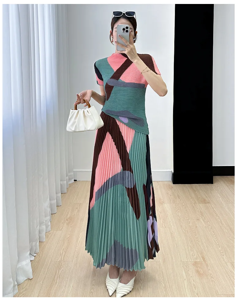Miyake Temperament High-end Set For Women 2023 New High-end Printed Short Sleeved Top+Half Skirt Pleated Women Two Peice Sets