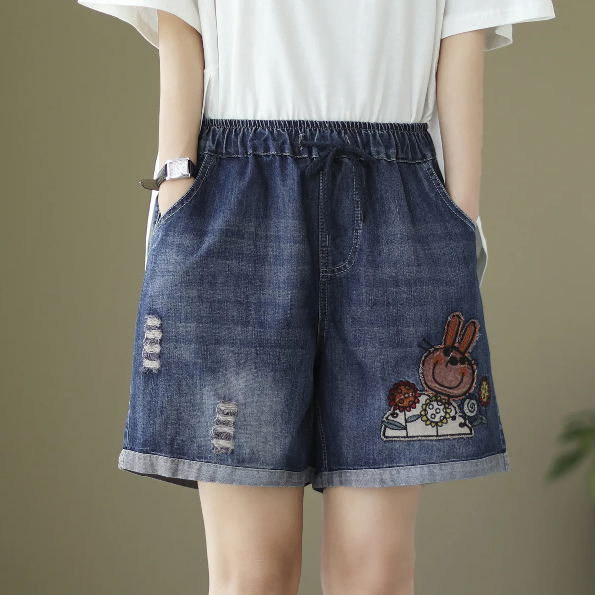Ethnic Embroidery Denim y2k Shorts Women Summer Japan Fashion Elastic Waist Five-pointed Star Appliques Jean Shorts