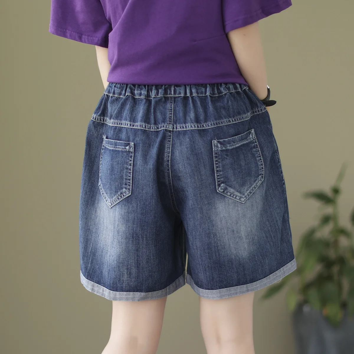Ethnic Embroidery Denim y2k Shorts Women Summer Japan Fashion Elastic Waist Five-pointed Star Appliques Jean Shorts