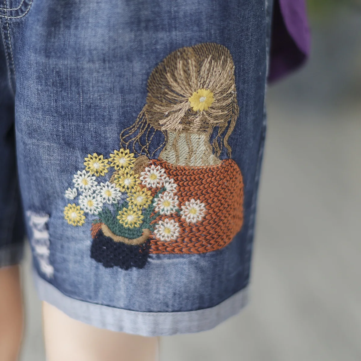 Ethnic Embroidery Denim y2k Shorts Women Summer Japan Fashion Elastic Waist Five-pointed Star Appliques Jean Shorts