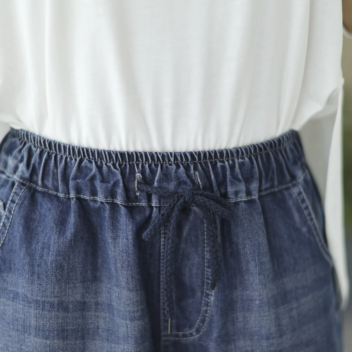 Ethnic Embroidery Denim y2k Shorts Women Summer Japan Fashion Elastic Waist Five-pointed Star Appliques Jean Shorts