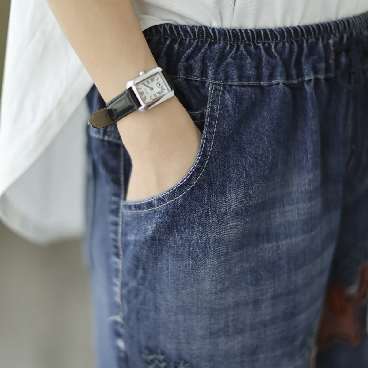 Ethnic Embroidery Denim y2k Shorts Women Summer Japan Fashion Elastic Waist Five-pointed Star Appliques Jean Shorts