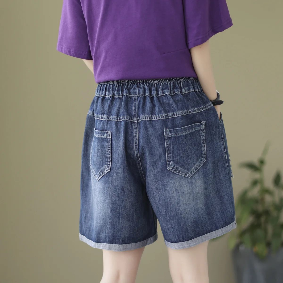 Ethnic Embroidery Denim y2k Shorts Women Summer Japan Fashion Elastic Waist Five-pointed Star Appliques Jean Shorts