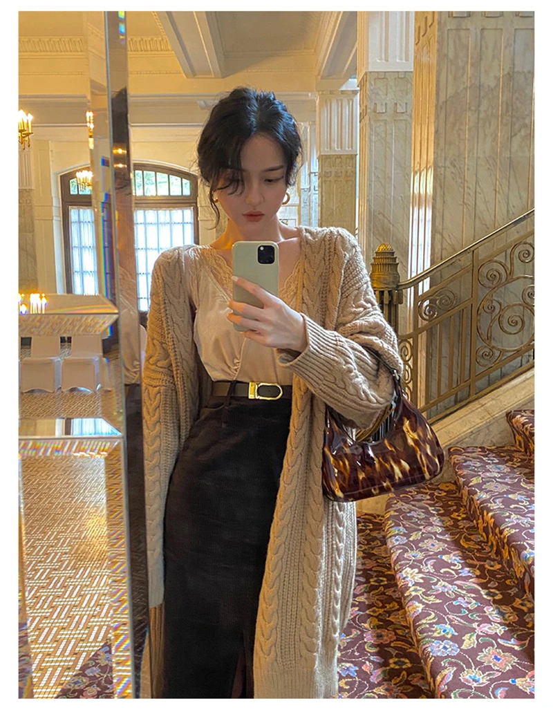 LMQ NEW Women Korean Casual Long Sweater Cardigan Soft Comfortable Solid Free Size Loose Long Sleeve Female Bat Sleeve Knitted