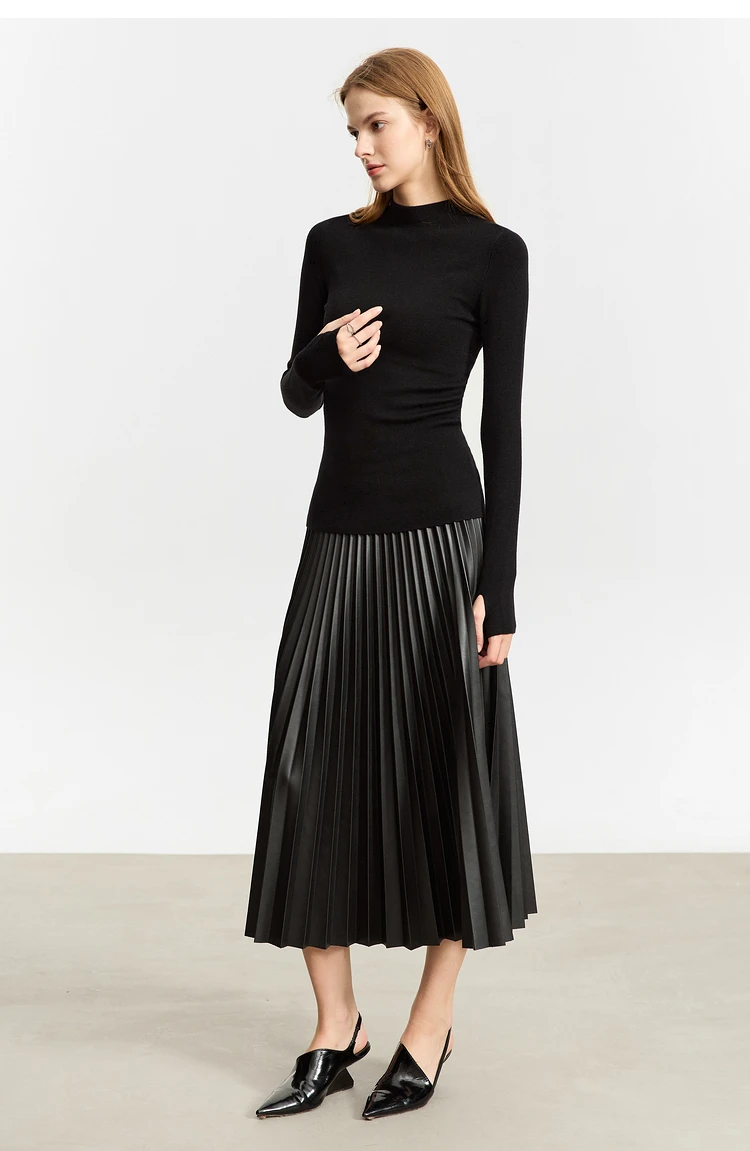 AMII Minimalist Retro Fashion Women Skirts 2024 Winter New A-line Pleated PU Simple Office Lady Leather Skirt Female 12323021