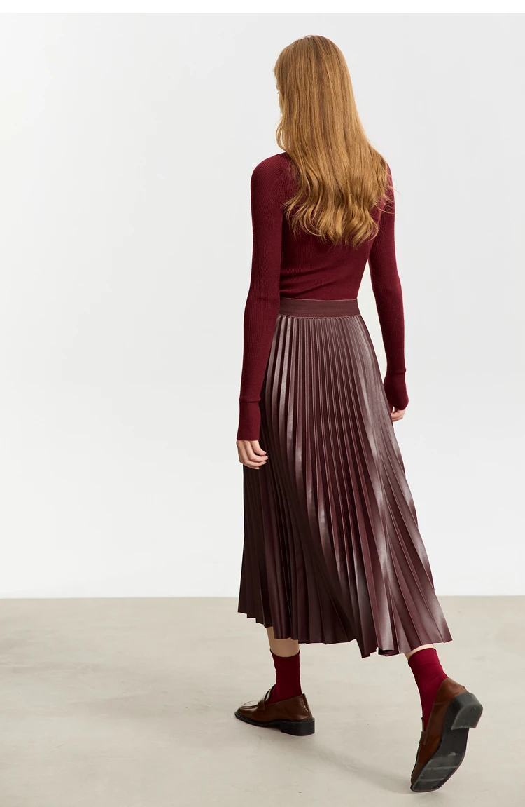 AMII Minimalist Retro Fashion Women Skirts 2024 Winter New A-line Pleated PU Simple Office Lady Leather Skirt Female 12323021