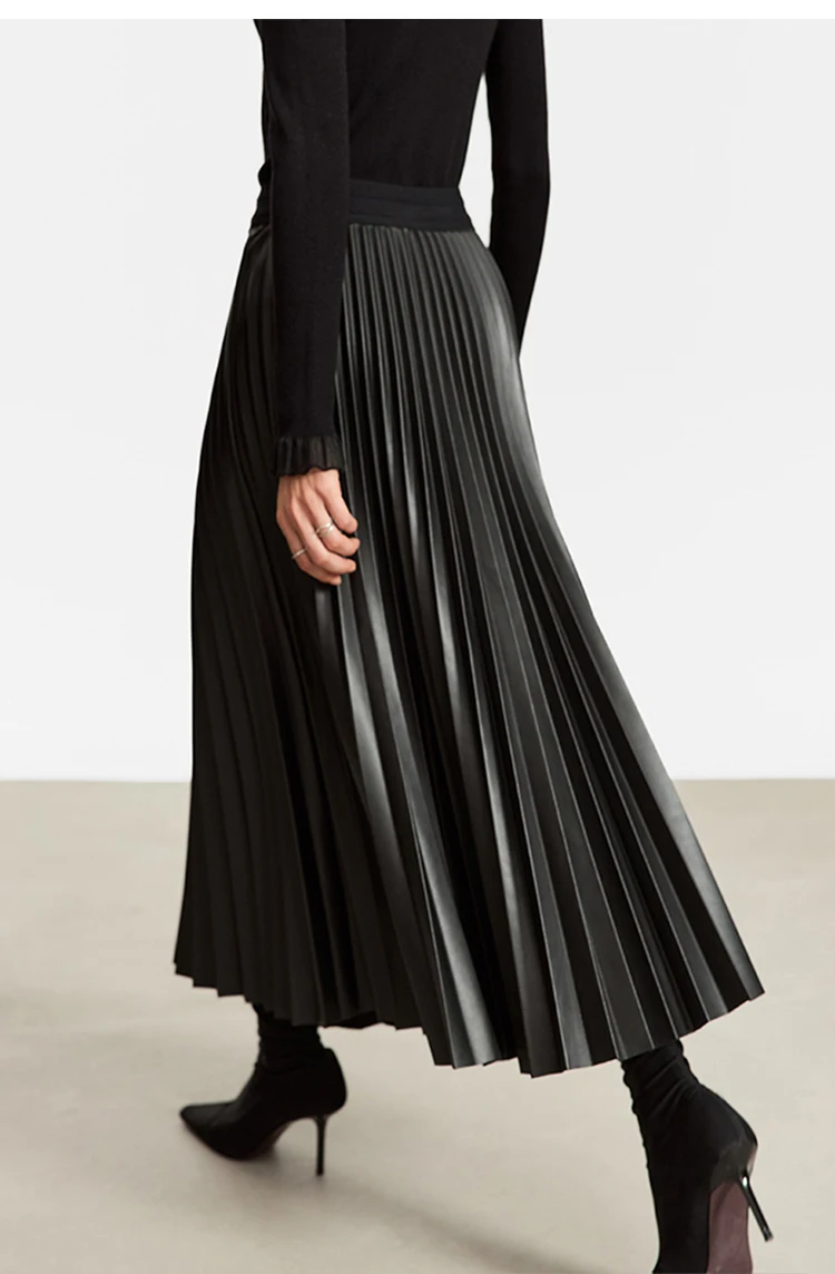 AMII Minimalist Retro Fashion Women Skirts 2024 Winter New A-line Pleated PU Simple Office Lady Leather Skirt Female 12323021