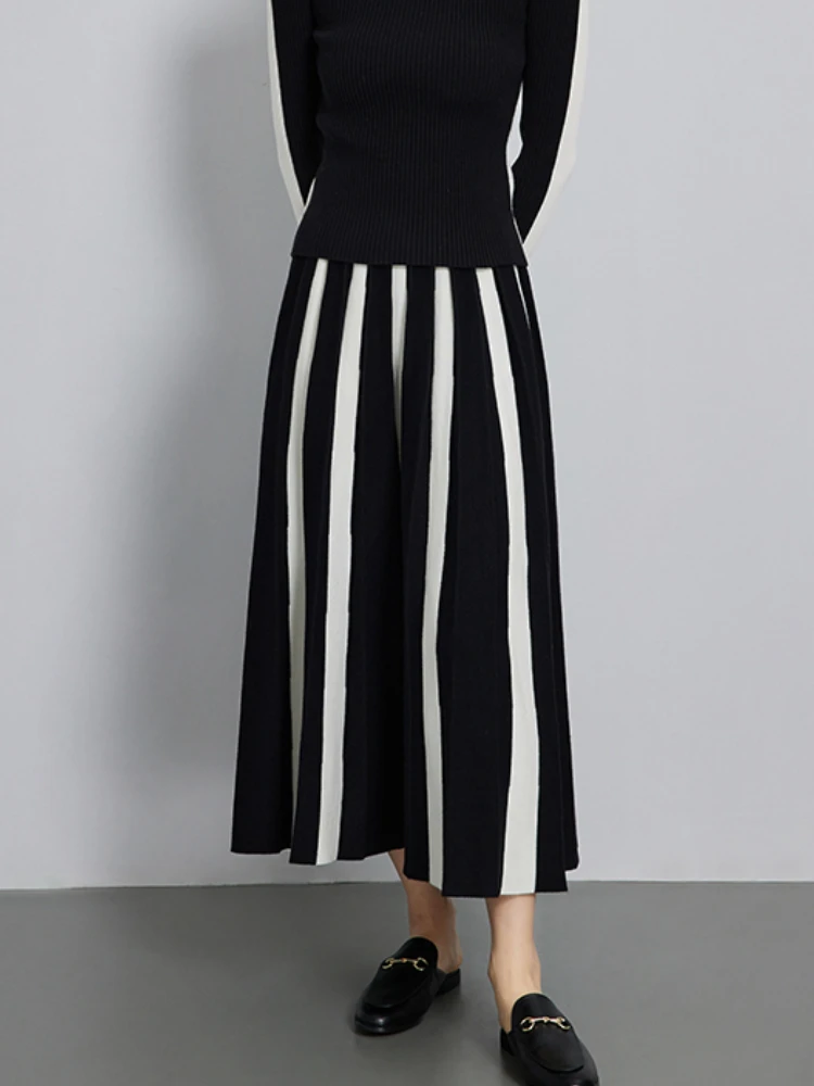 Autumn Winter Women's Skirts Elegant Fashion Knitted A-LINE Skirt Office Lady Black White Long Skirts for Women Fashion 2025