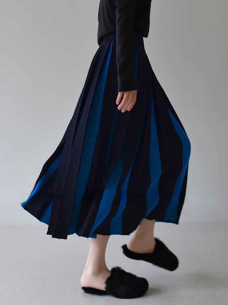 Autumn Winter Women's Skirts Elegant Fashion Knitted A-LINE Skirt Office Lady Black White Long Skirts for Women Fashion 2025