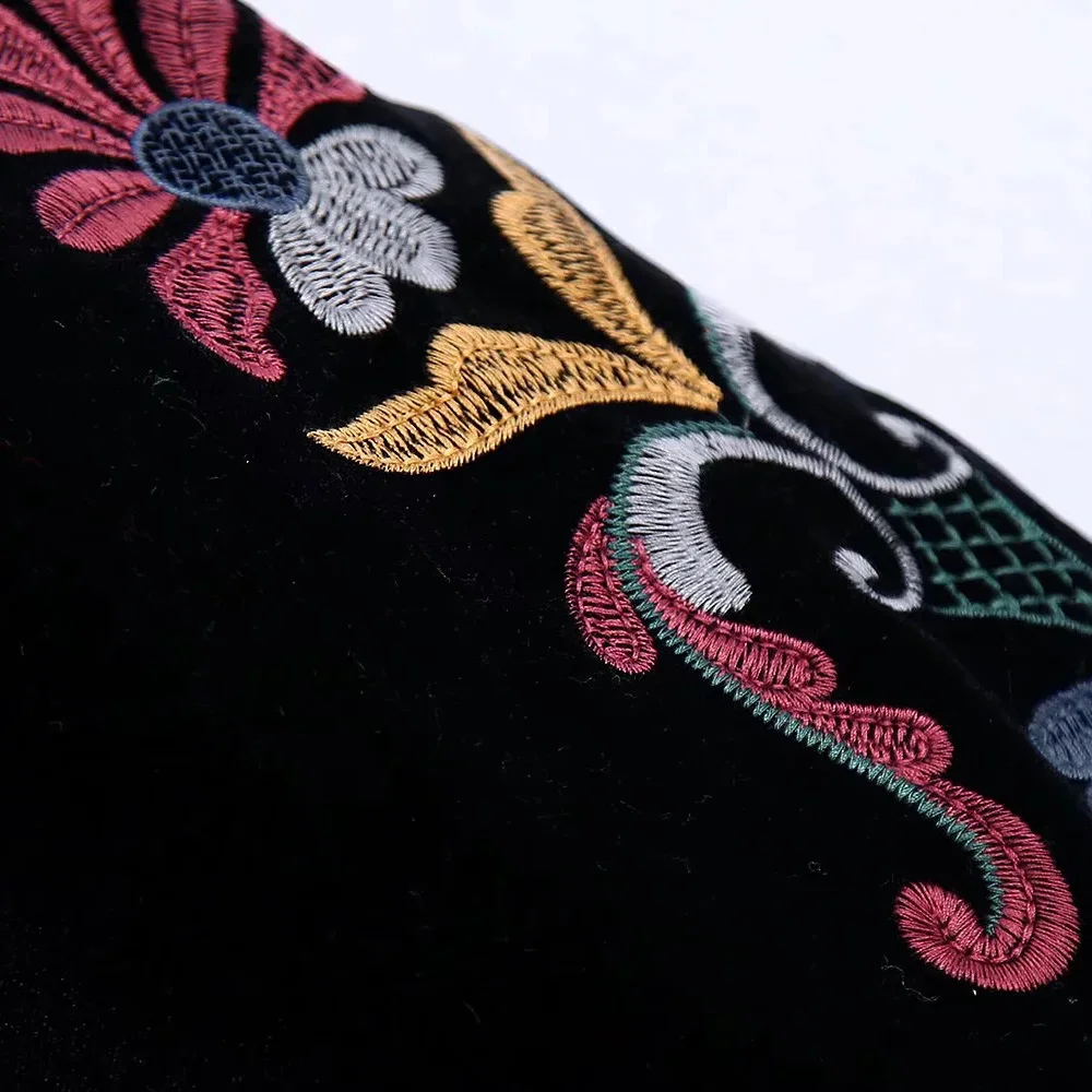 XESAY Women Winter Jacket 2022  Embroidery Coat Long Sleeve Outerwear O-Neck  Vintage Open Stitch  Casual Velvet Waist Coat