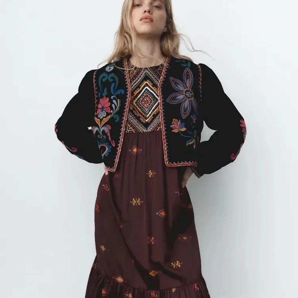 XESAY Women Winter Jacket 2022  Embroidery Coat Long Sleeve Outerwear O-Neck  Vintage Open Stitch  Casual Velvet Waist Coat
