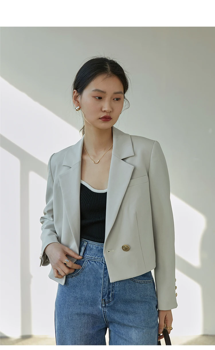 ZIQIAO Autumn Suit Collar Full Regular Sleeve Short Blazers Loose Office Lady Detachable Brooch Double Breasted Spring Jackets