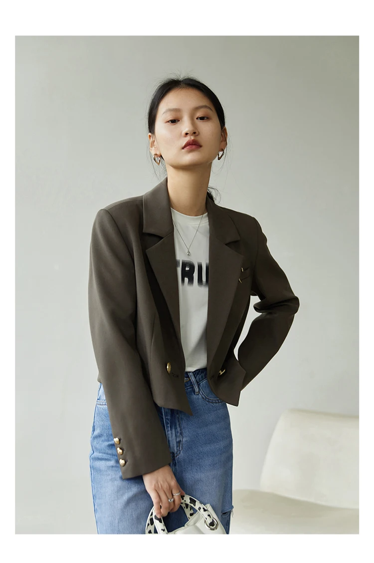 ZIQIAO Autumn Suit Collar Full Regular Sleeve Short Blazers Loose Office Lady Detachable Brooch Double Breasted Spring Jackets