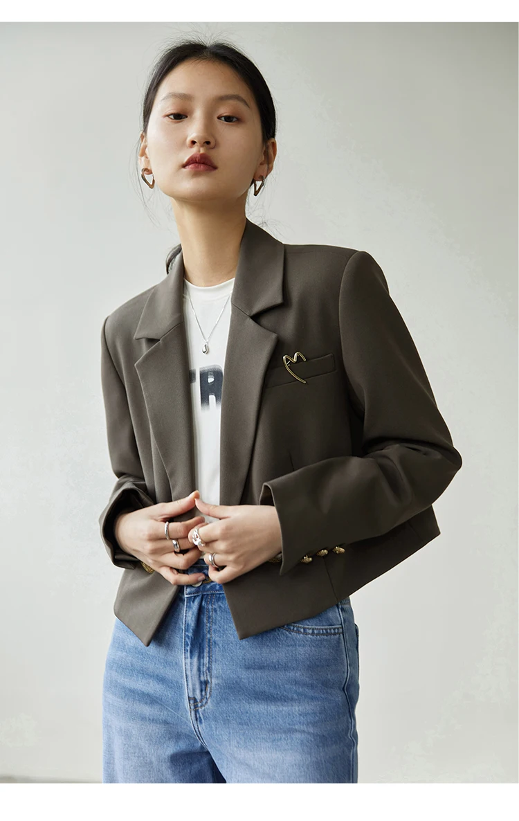 ZIQIAO Autumn Suit Collar Full Regular Sleeve Short Blazers Loose Office Lady Detachable Brooch Double Breasted Spring Jackets