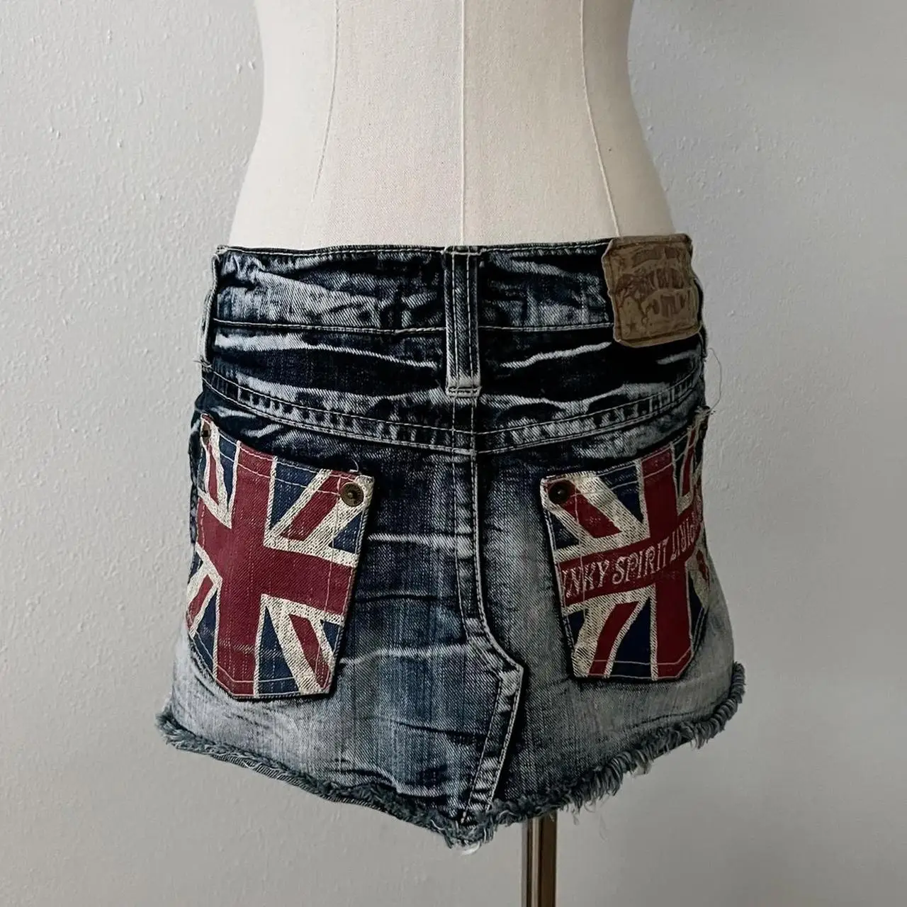 2000s Y2k Grunge Sexy Washed Denim Shorts Britain Harajuku Women Rider Motorcycle Hot melt Printing Shorts Low Waist Mini Skirts