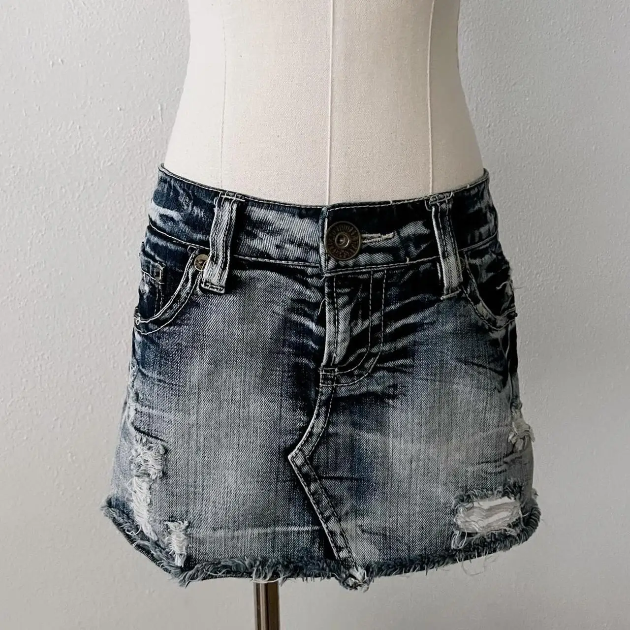 2000s Y2k Grunge Sexy Washed Denim Shorts Britain Harajuku Women Rider Motorcycle Hot melt Printing Shorts Low Waist Mini Skirts
