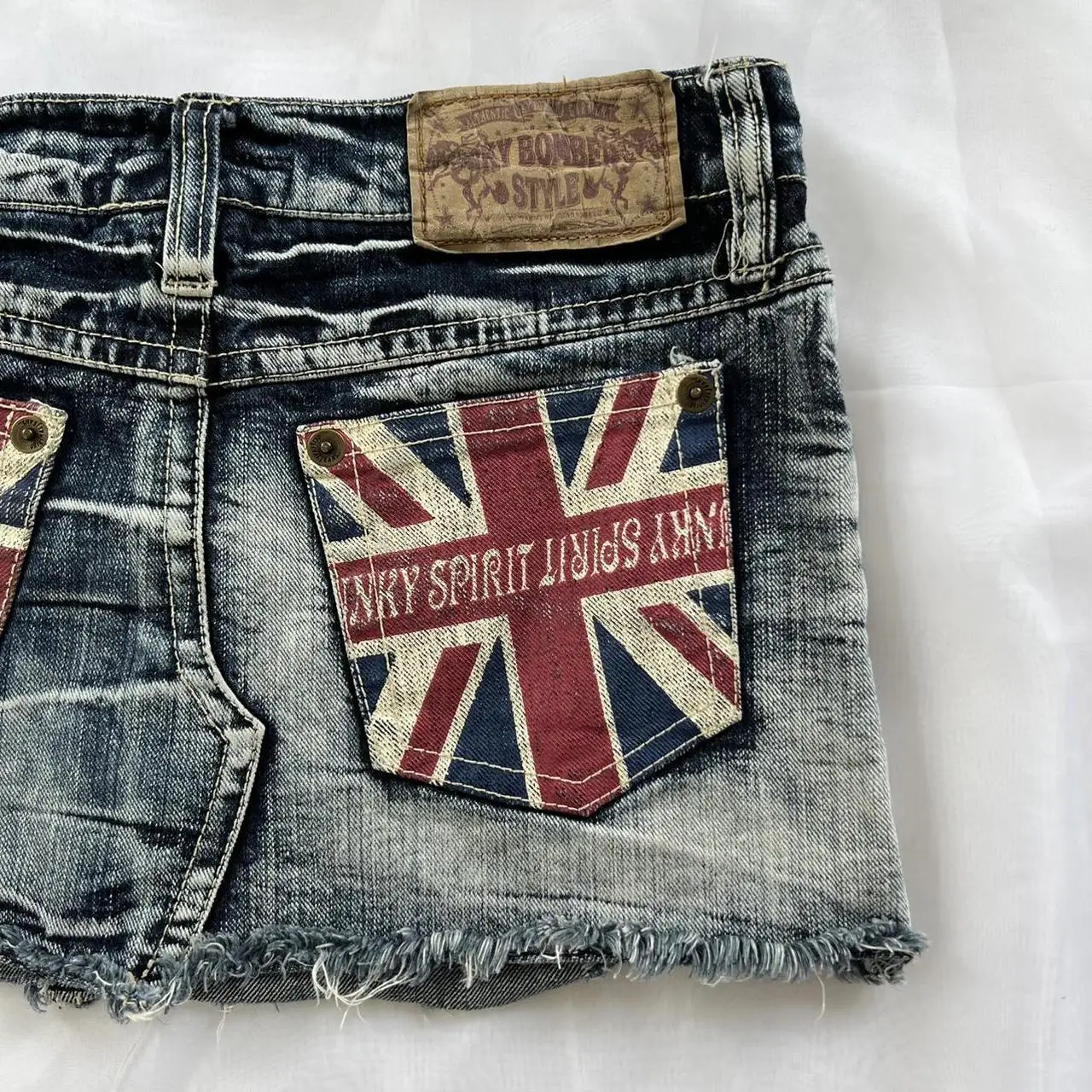 2000s Y2k Grunge Sexy Washed Denim Shorts Britain Harajuku Women Rider Motorcycle Hot melt Printing Shorts Low Waist Mini Skirts