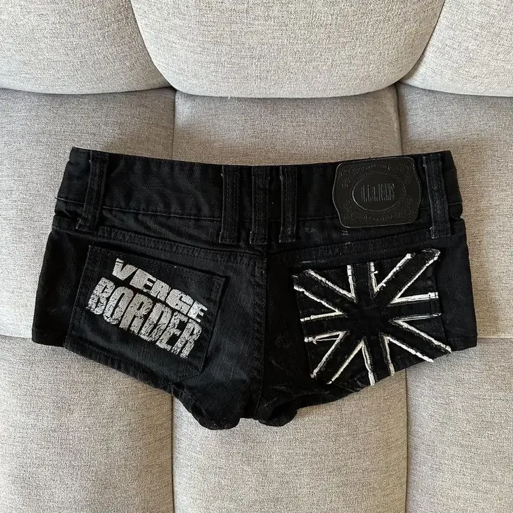 2000s Y2k Grunge Sexy Washed Denim Shorts Britain Harajuku Women Rider Motorcycle Hot melt Printing Shorts Low Waist Mini Skirts