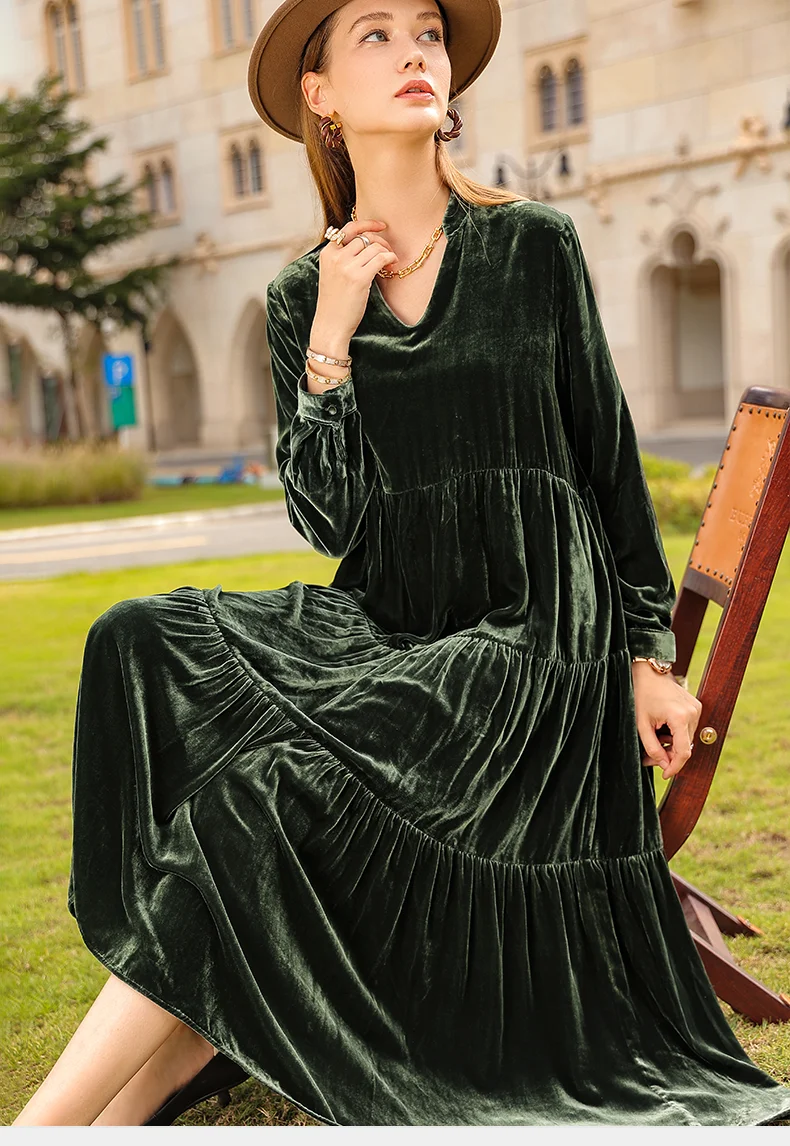 2026 Autunm and Winter women long sleeve velvet dress,Fashion elegant long maxi ruffled pleated velour dress party Vestidos