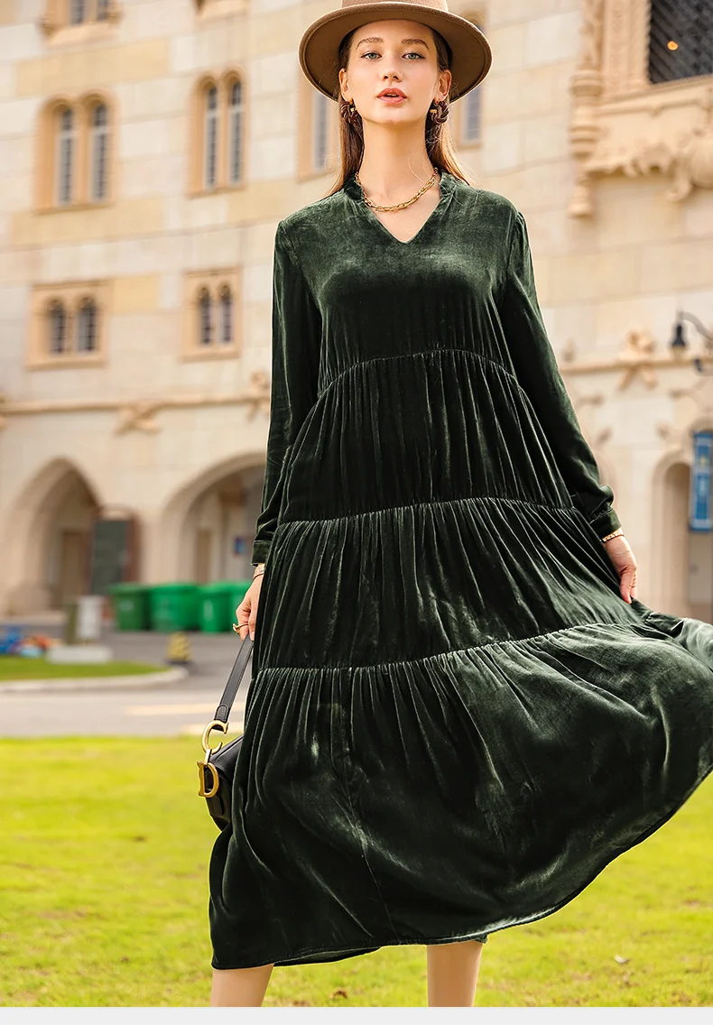 2026 Autunm and Winter women long sleeve velvet dress,Fashion elegant long maxi ruffled pleated velour dress party Vestidos