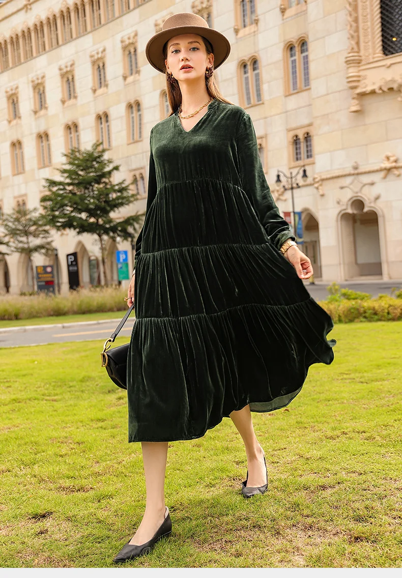 2026 Autunm and Winter women long sleeve velvet dress,Fashion elegant long maxi ruffled pleated velour dress party Vestidos