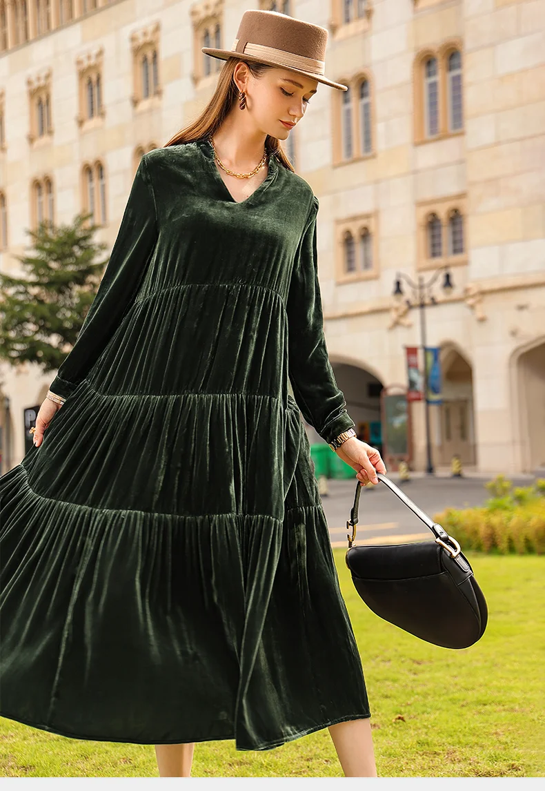 2026 Autunm and Winter women long sleeve velvet dress,Fashion elegant long maxi ruffled pleated velour dress party Vestidos