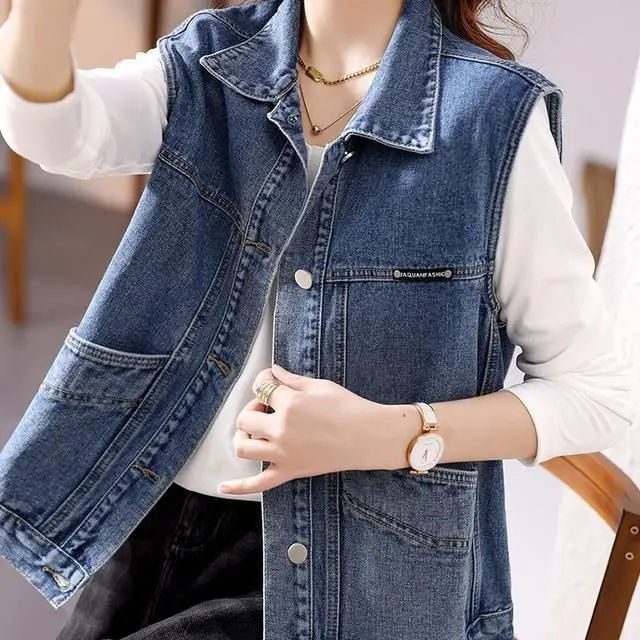 Spring Autumn Denim Vest Women Casual Top 2026 New Oversize Vintage Sleeveless Jean Waistcoat Short Jacket Female Outerwear 5XL