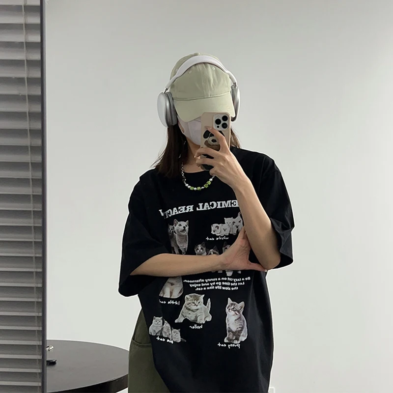 Y2k Top Women T-Shirt Oversized Kawaii Cat Cotton Summer Tees Harajuku Korean Fashion Short Sleeve Streetwear Aesthetic Clothing