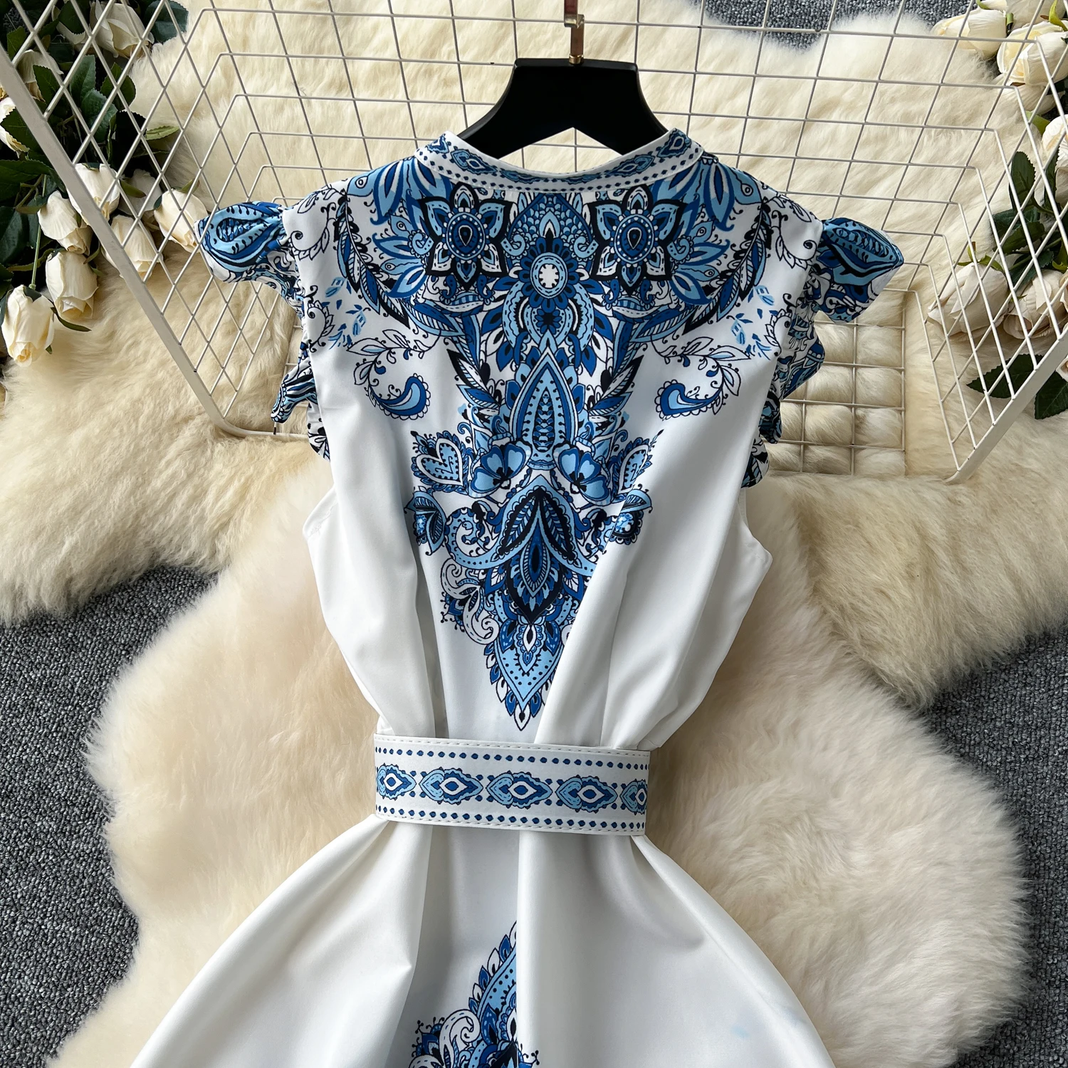 2024 Summer Women Clothing Runway Fashion Paisley Print Flying Sleeve V-Neck Single Breasted Belted Vintage Party Long Vestidos