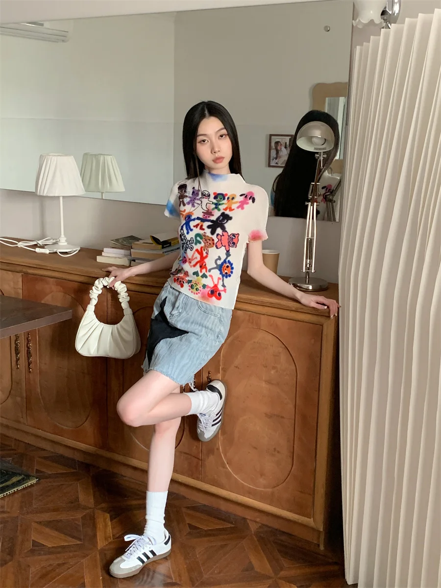 CHEERART Artist Graffiti White Designer Summer Top For Women 2023 Graphic T Shirts Pleated Fashion Tees Crop Top Trendy Clothes
