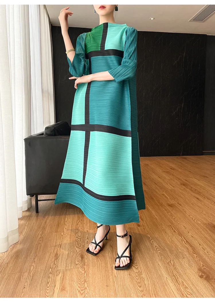 Miyake Pleated Geometric Print Dress for Women's 2024 Autumn New Original Designer Long Sleeve Pleated Loose Plus Size Dress