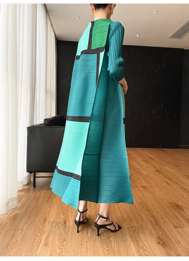 Miyake Pleated Geometric Print Dress for Women's 2024 Autumn New Original Designer Long Sleeve Pleated Loose Plus Size Dress