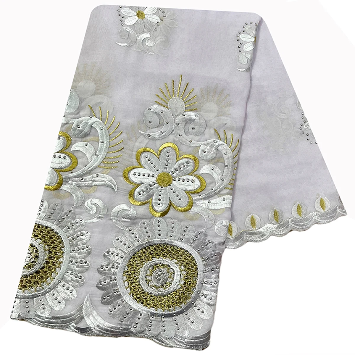2026 Latest Hot Sales 100% Cotton Big Size Scarf African Women Hijab Scarf Embrodiery Muslim Scarf For Pray On Wholesale Price