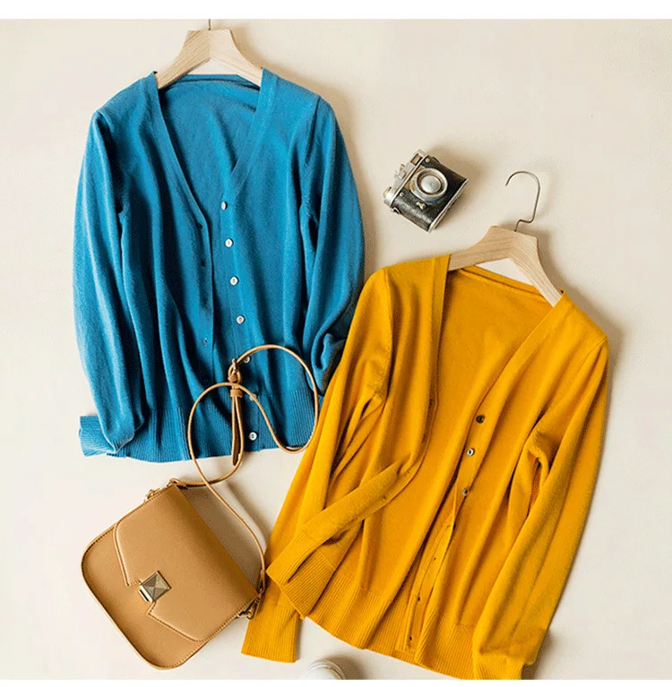 Cardigans Women 2025 Spring Autumn Knitwears Korean Fashion Cardigan Short Style Tops V-neck Knitted Outerwears Solid Sweaters
