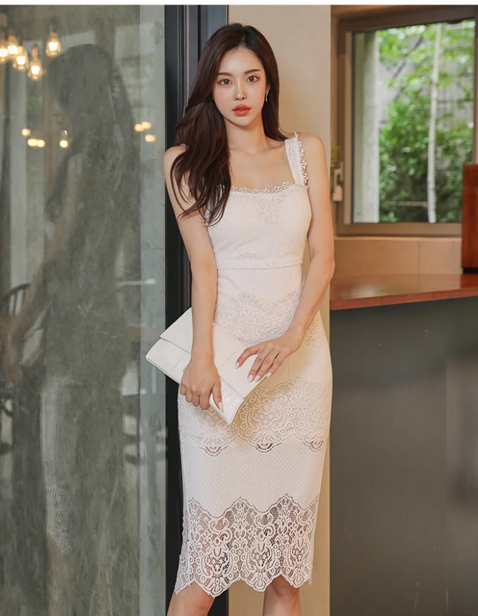 High Waist Tight Elegant Party Dress Summer White Sleeveless Square Neckline Suspenders Decorated With Lace Trim Dress Women