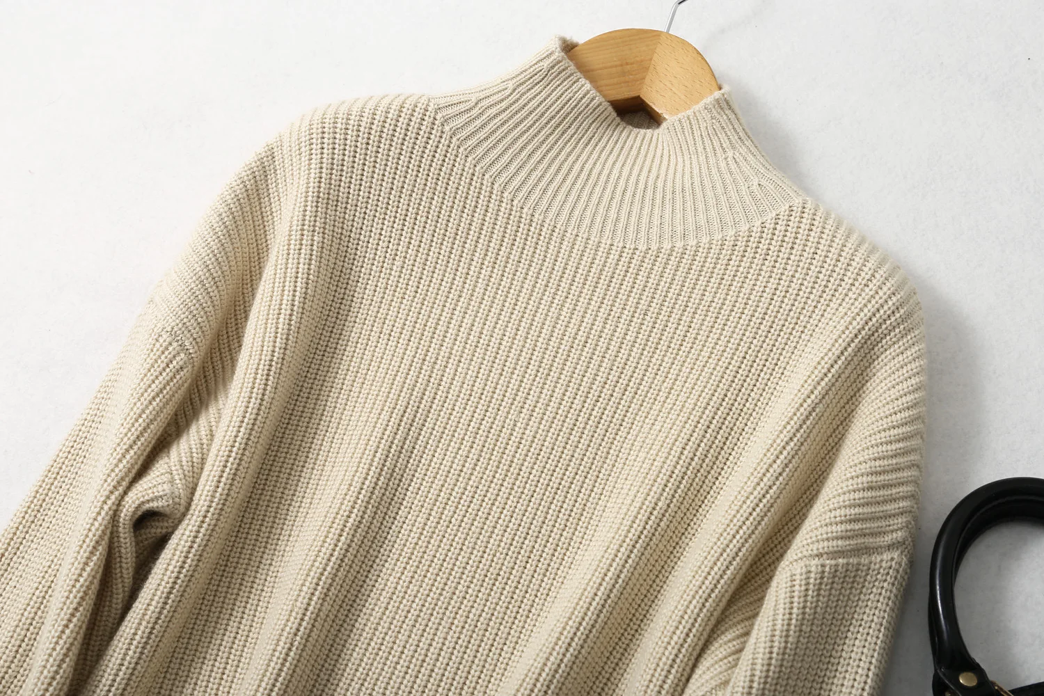 BirdTree 85% Silk 15% Cashmere Sweater, Women Beige Warm Mock Neck, Everyday Long Sleeve Solid Pullover, 2026 Spring T41872QC