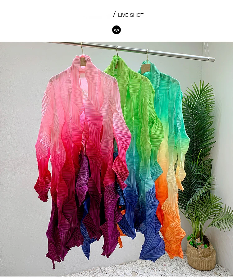 2025 New Fashion Miyake Pleated Gradient Mid-length Loose Cardigan Cape Jacket Autumn Coat Women