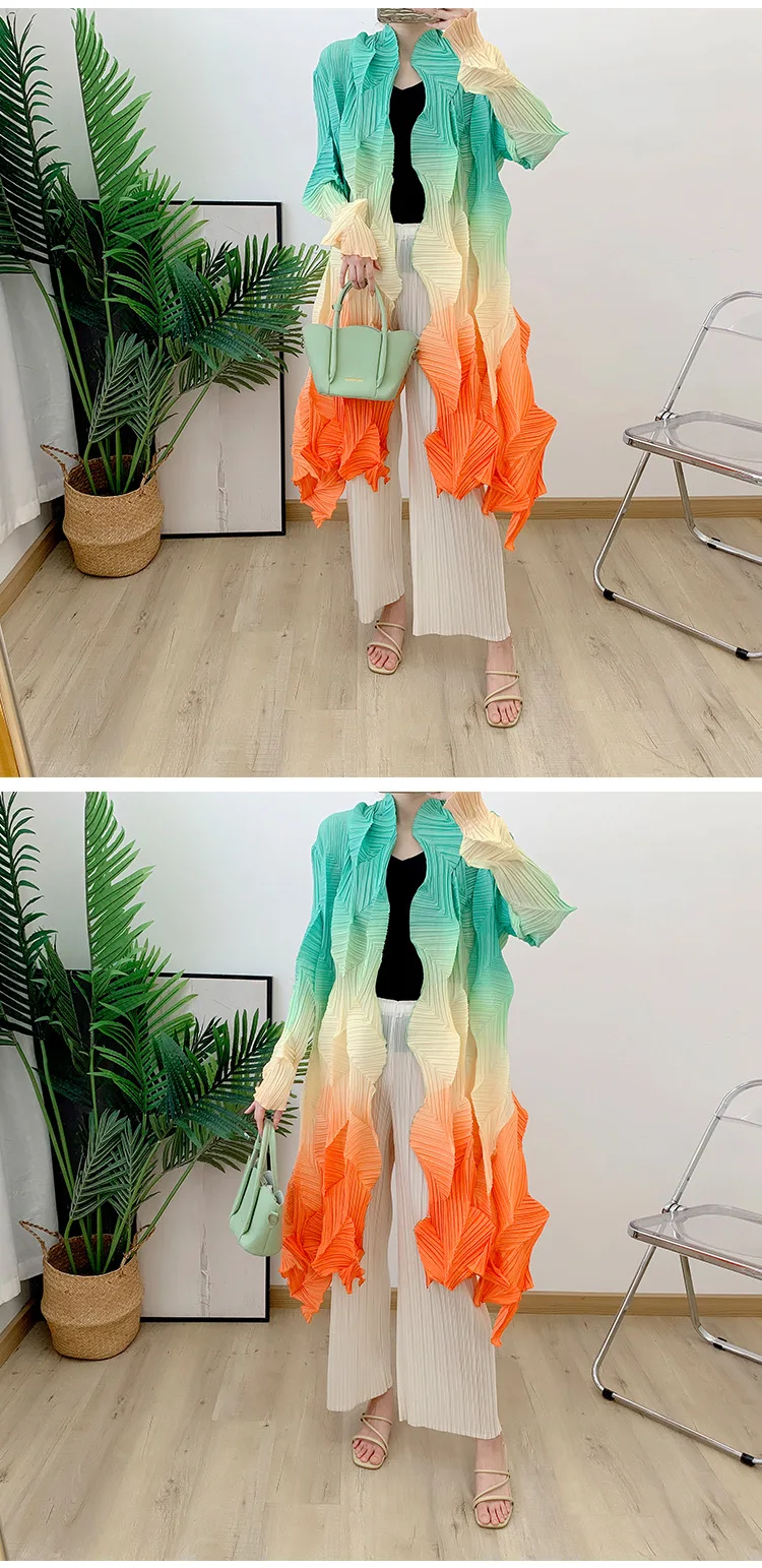 2025 New Fashion Miyake Pleated Gradient Mid-length Loose Cardigan Cape Jacket Autumn Coat Women