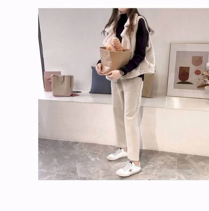Fleece Waistcoats for Women Lambhair Coats Lapel Vests Casual Sleeveless Cardigans Oversized Winter Jackets Loose Women Tops